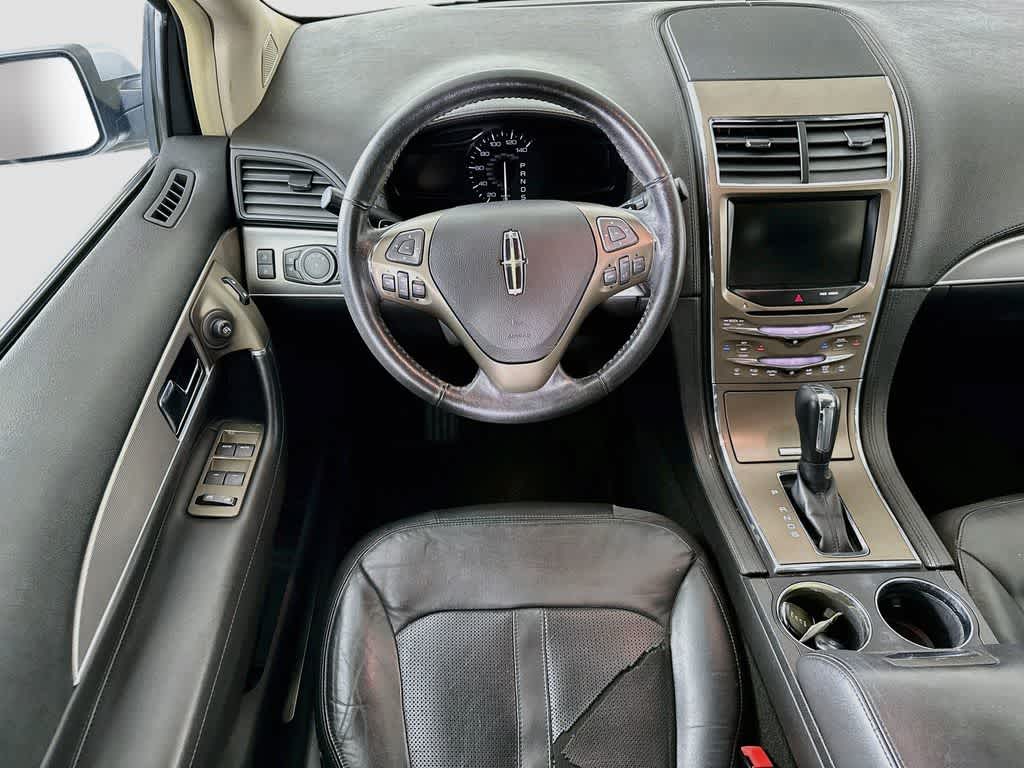 Lincoln MKX Base 2014