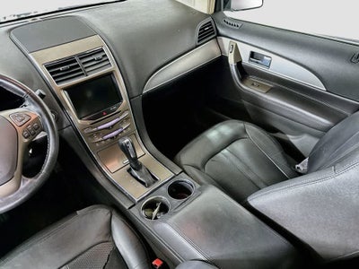 Lincoln MKX Base 2014