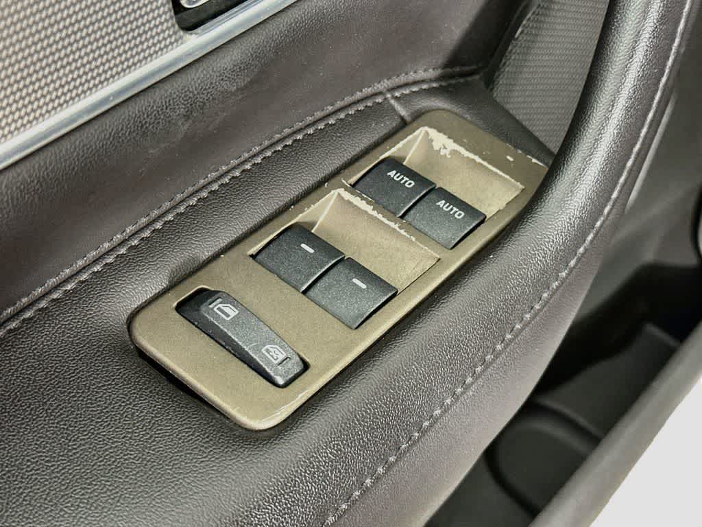 Lincoln MKX Base 2014