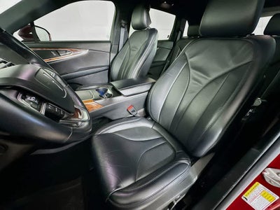 2019 Lincoln Nautilus Select