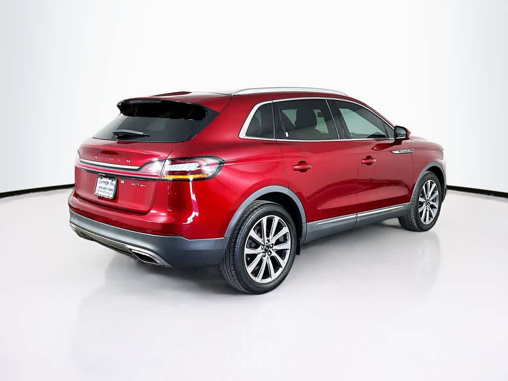 2019 Lincoln Nautilus Select