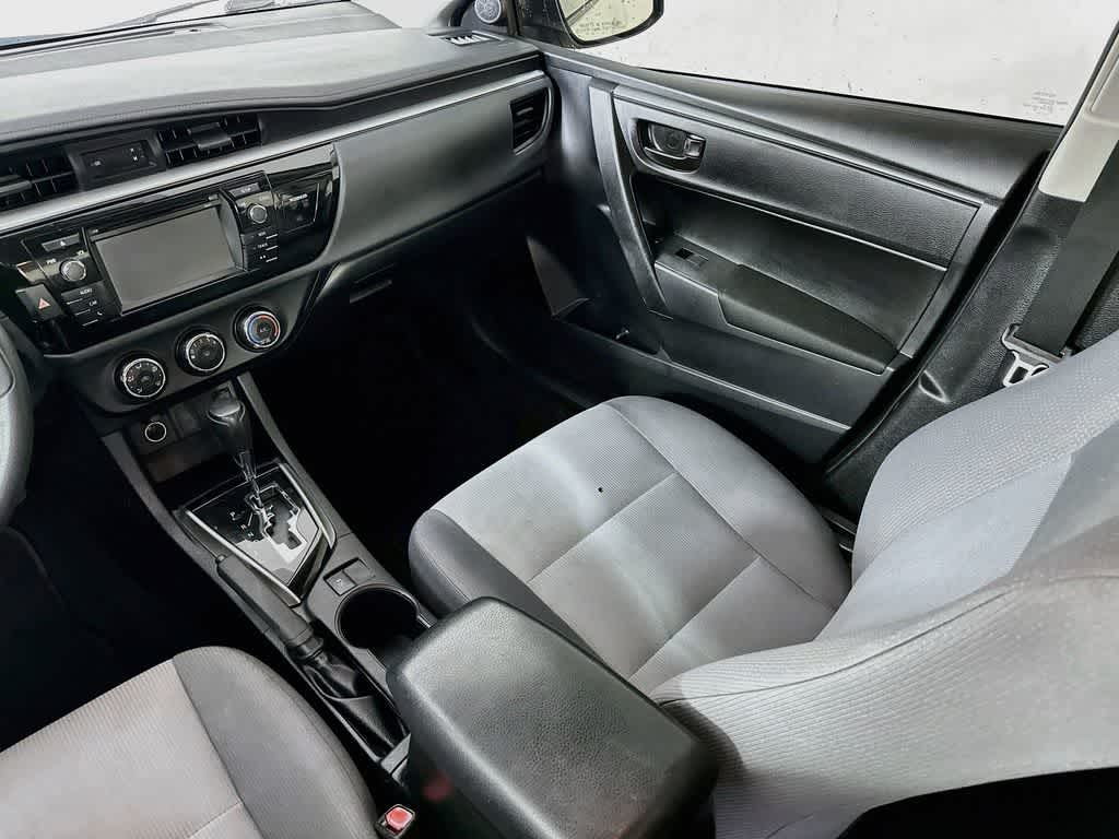 Toyota Corolla L de 2016