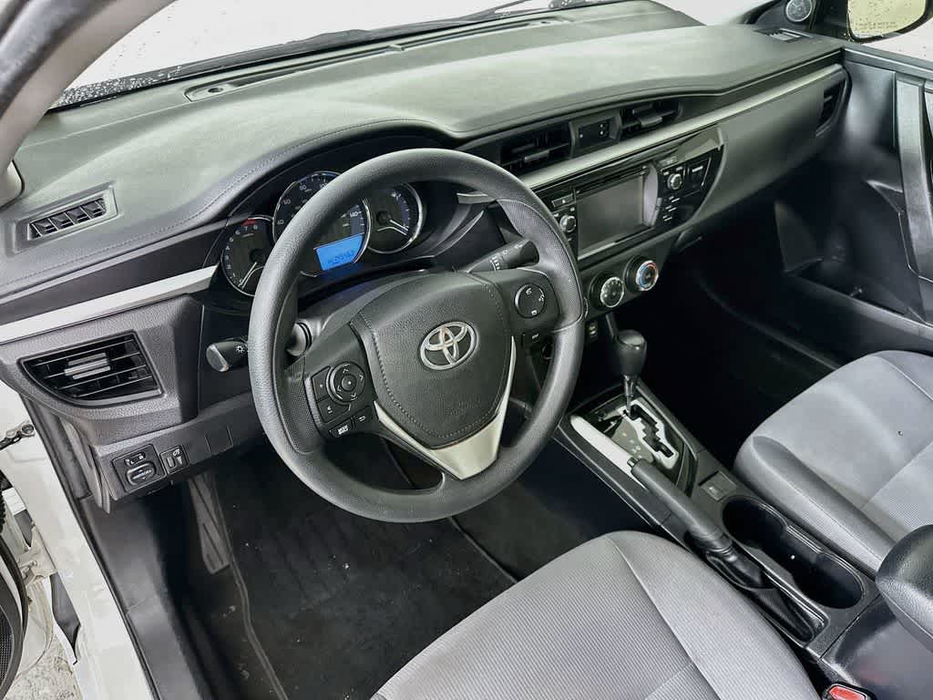 Toyota Corolla L de 2016