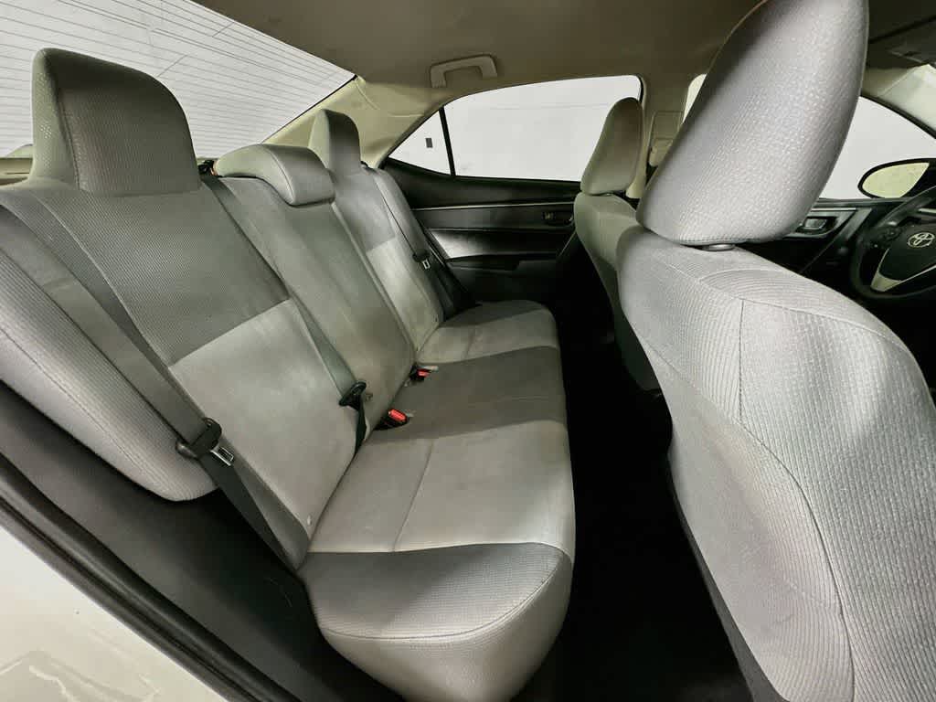 Toyota Corolla L de 2016