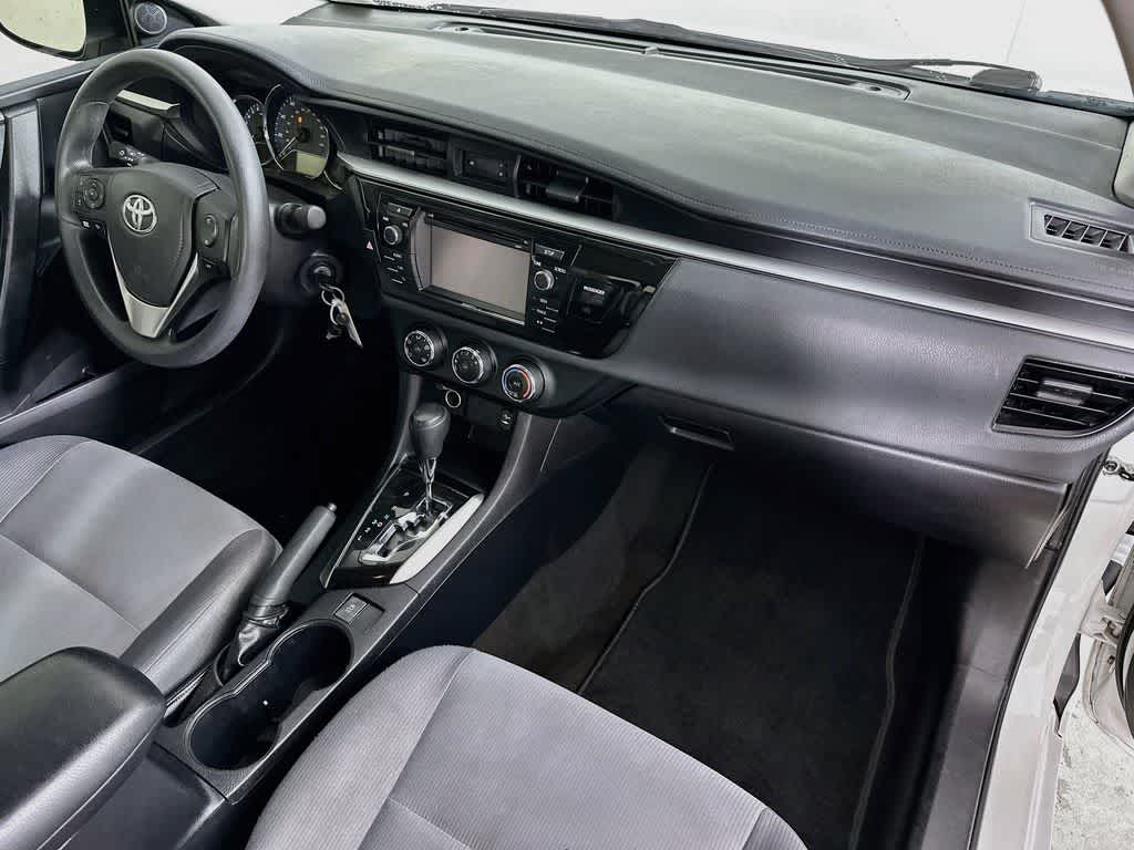 Toyota Corolla L de 2016