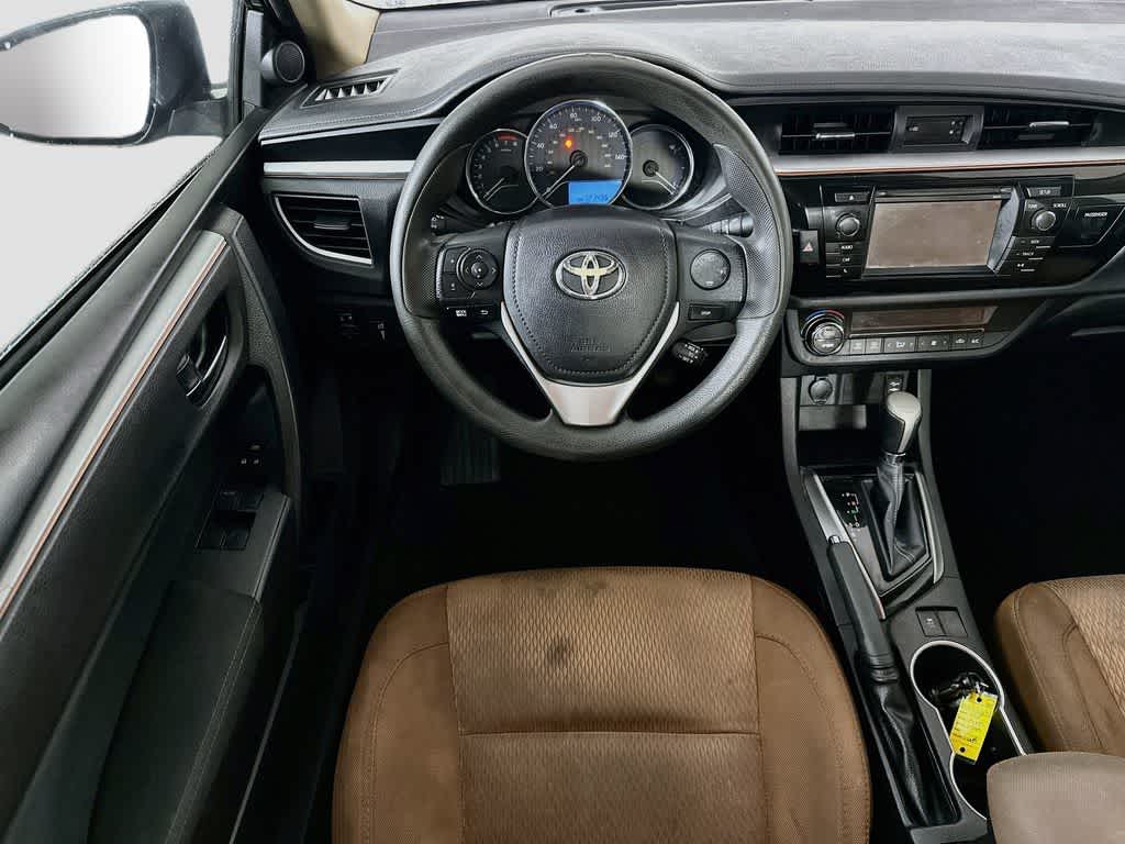 Toyota Corolla LE de 2015