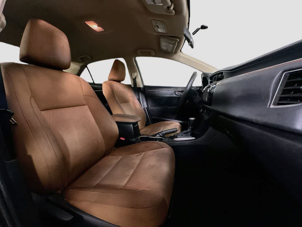 Toyota Corolla LE de 2015