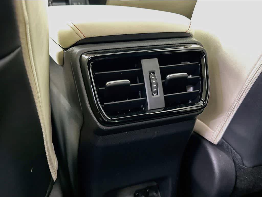 Lexus NX 250 Base 2024