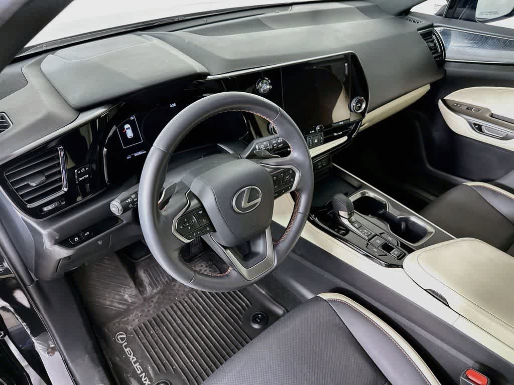 Lexus NX 250 Base 2024