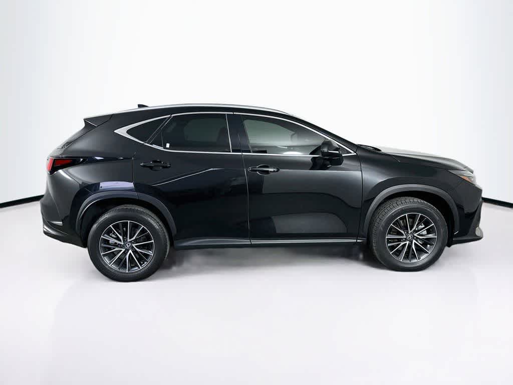 Lexus NX 250 Base 2024