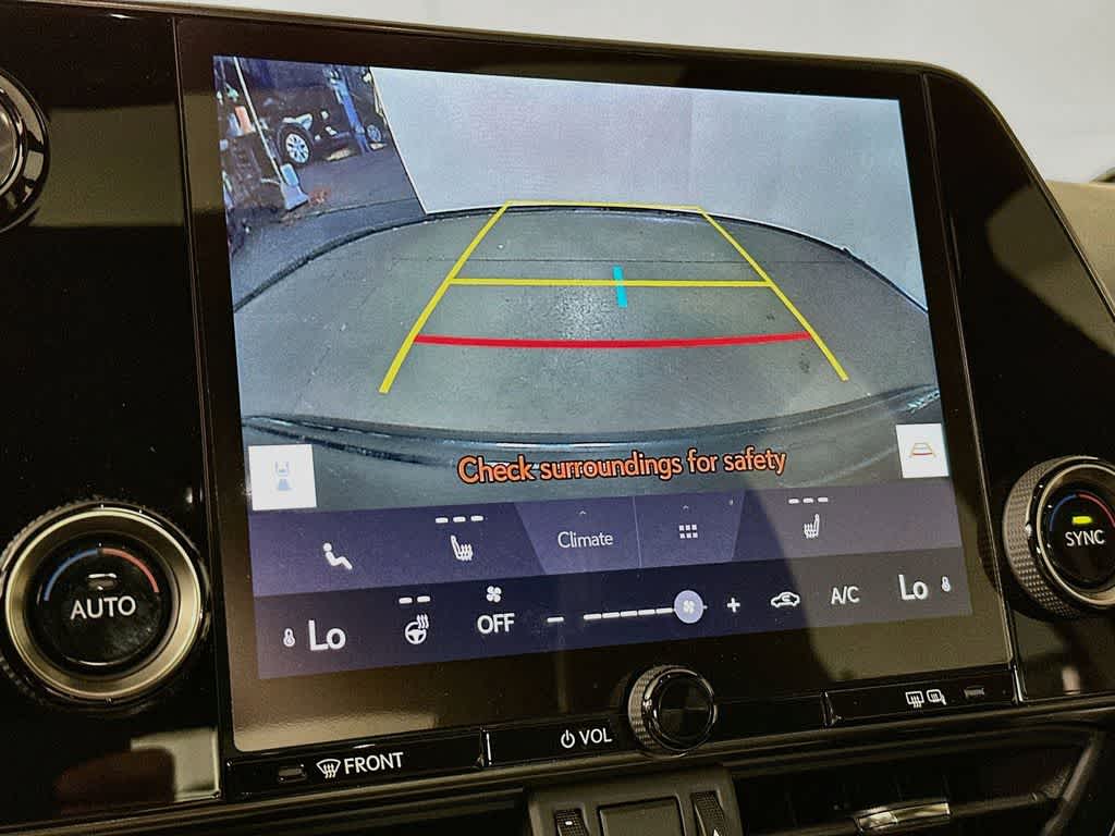 Lexus NX 250 Base 2024