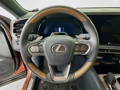 Lexus RX Premium Plus 2025