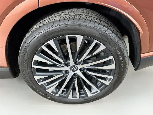 Lexus RX Premium Plus 2025