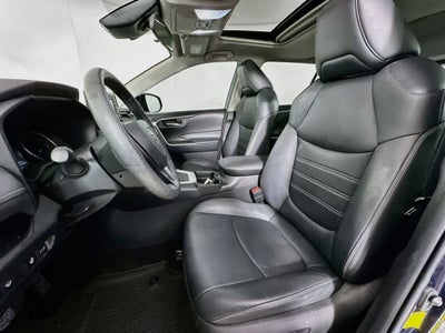 Toyota RAV4 Hybrid XLE Premium 2021