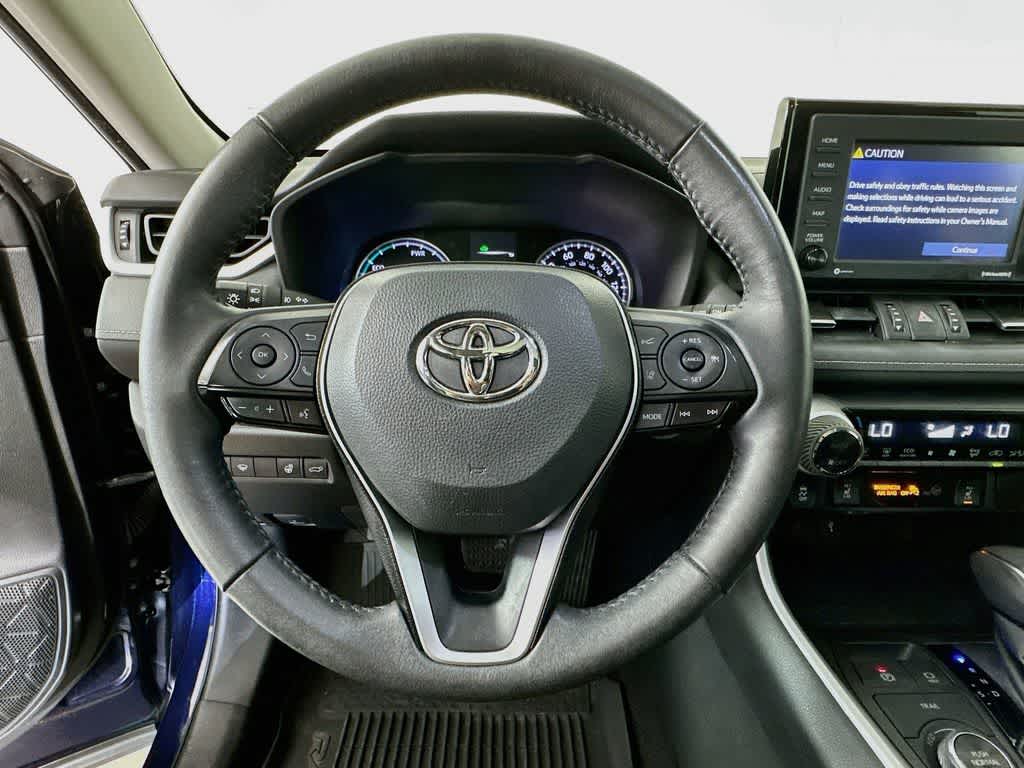 Toyota RAV4 Hybrid XLE Premium 2021