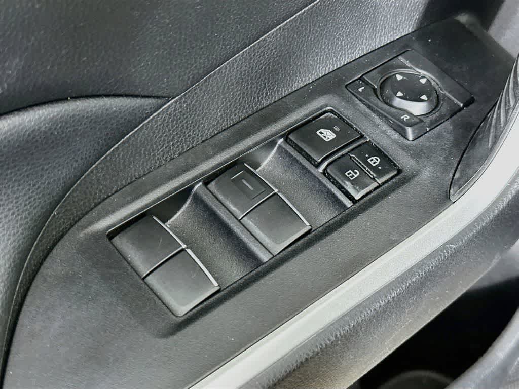 Toyota RAV4 Hybrid XLE Premium 2021