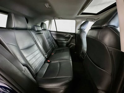 Toyota RAV4 Hybrid XLE Premium 2021