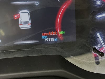 Toyota RAV4 XLE 2025