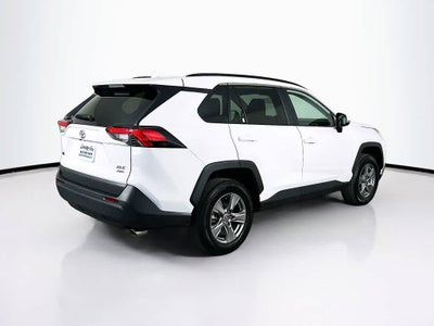 Toyota RAV4 XLE 2025