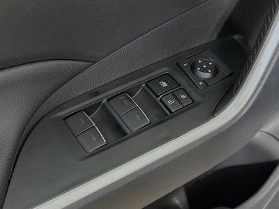 Toyota RAV4 XLE 2025