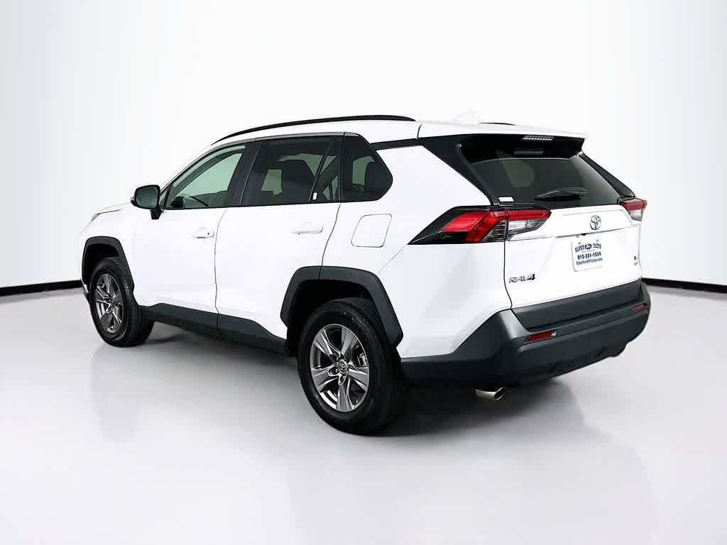 Toyota RAV4 XLE 2025