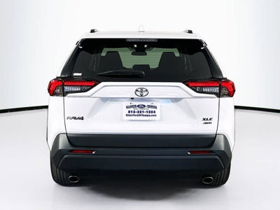 Toyota RAV4 XLE 2025