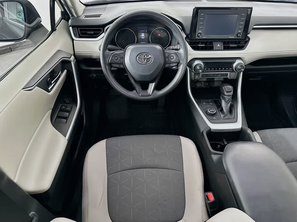 Toyota RAV4 Hybrid XLE 2022