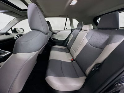 Toyota RAV4 Hybrid XLE 2022