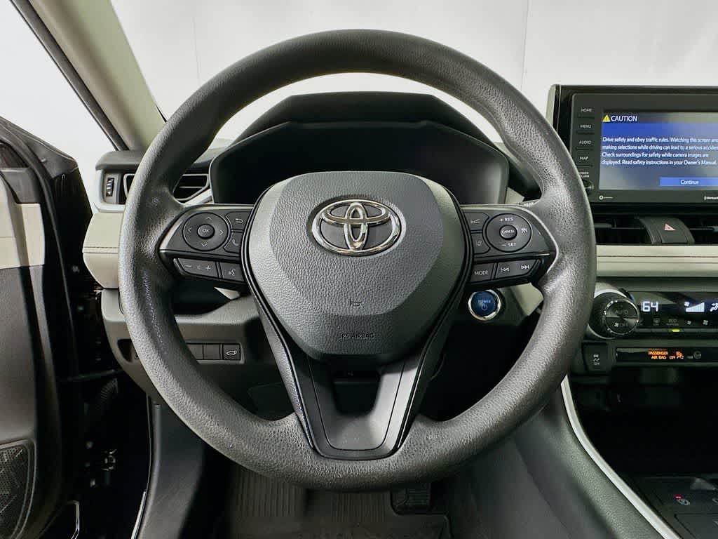 Toyota RAV4 Hybrid XLE 2022