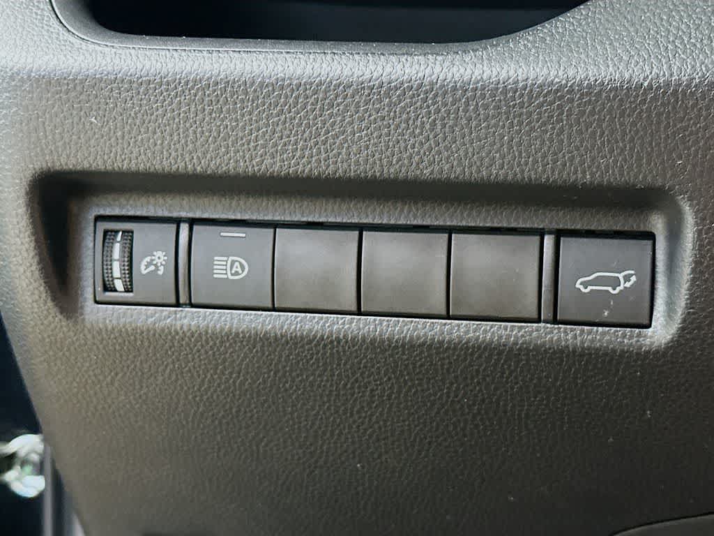 Toyota RAV4 Hybrid XLE 2022