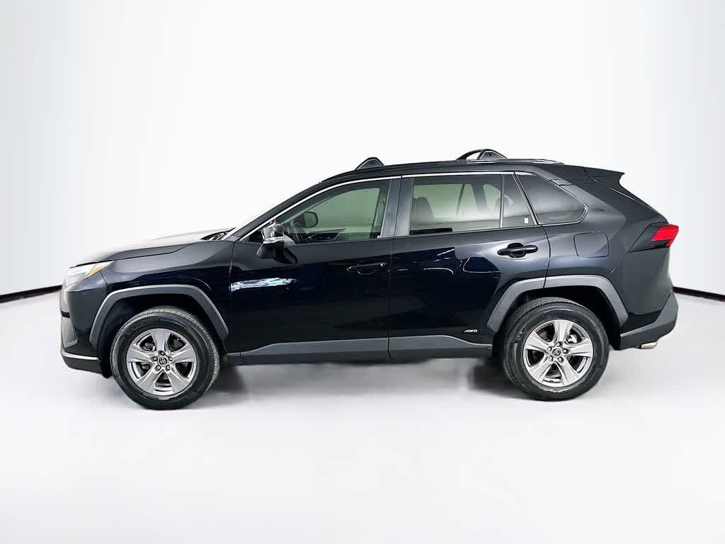 Toyota RAV4 Hybrid XLE 2022