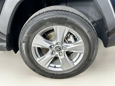 Toyota RAV4 Hybrid XLE 2022