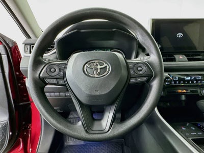 Toyota RAV4 XLE 2025