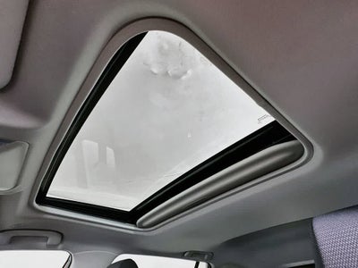 Toyota RAV4 XLE 2025