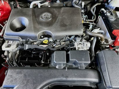 Toyota RAV4 XLE 2025