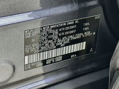 Toyota RAV4 XLE 2025