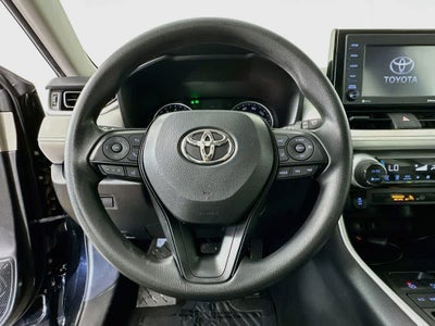 Toyota RAV4 XLE 2022
