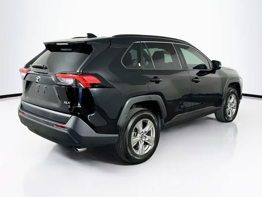 Toyota RAV4 XLE 2022