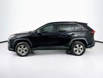 Toyota RAV4 XLE 2022