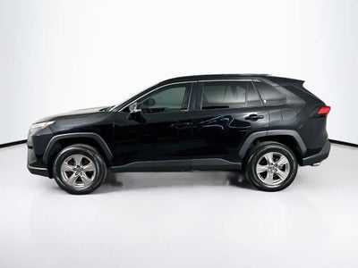 Toyota RAV4 XLE 2022
