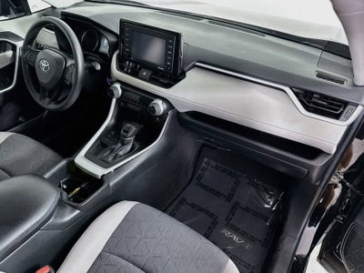 Toyota RAV4 XLE 2022