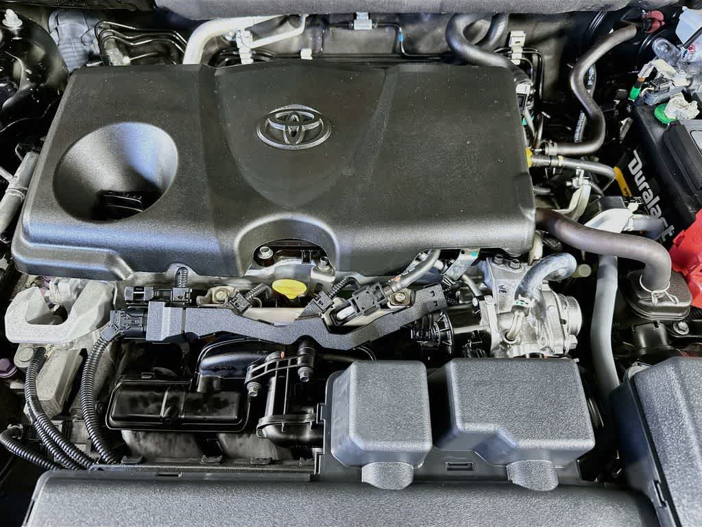 Toyota RAV4 XLE 2022