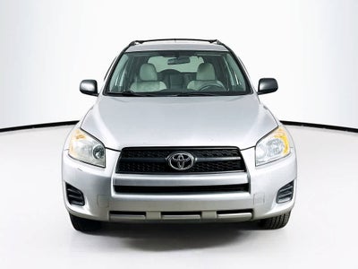 Toyota RAV4 Base 2010