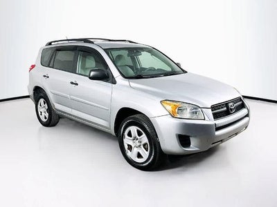 Toyota RAV4 Base 2010