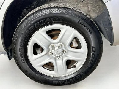 Toyota RAV4 Base 2010