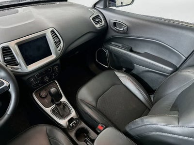 Jeep Compass Latitude 2019