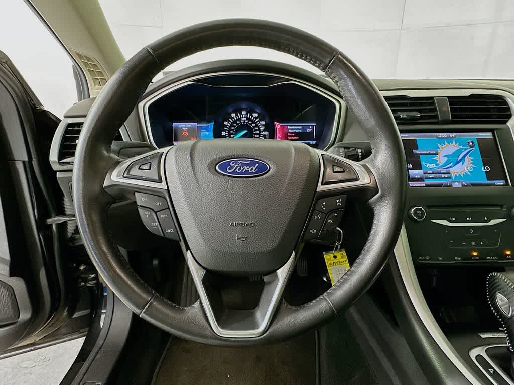 Ford Fusion SE 2013