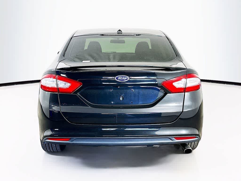 Ford Fusion SE 2013