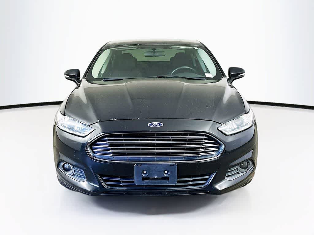 Ford Fusion SE 2013