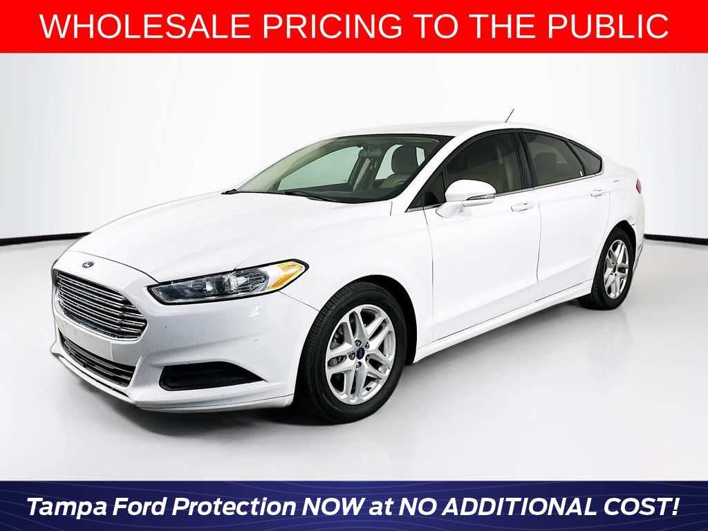 Ford Fusion SE 2016